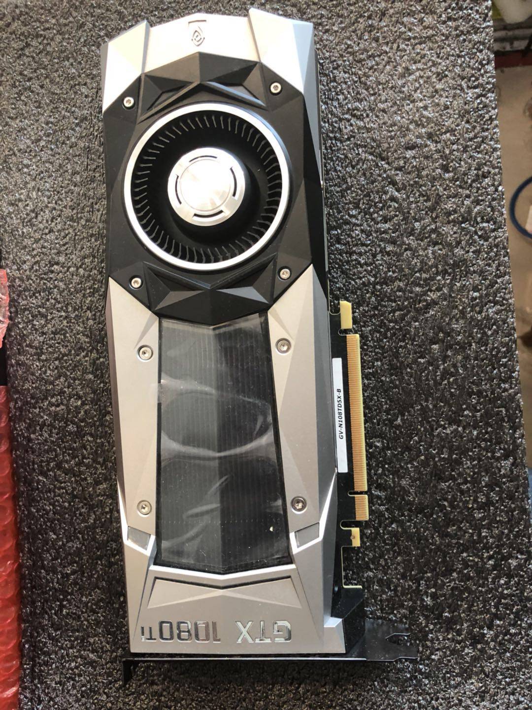 显卡英伟达公版gtx1080ti11g渲染深度学习显卡