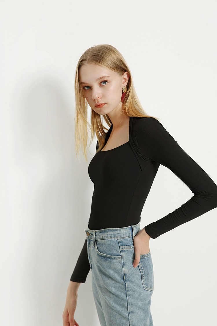 复古赫本优雅挂脖大方领长袖修身针织打底衫t恤女挂脖小心机上衣