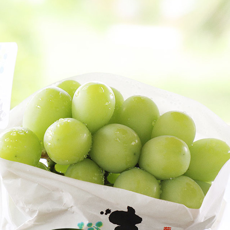 云南礼盒品种日本4串盒装4斤特级葡萄香印葡萄