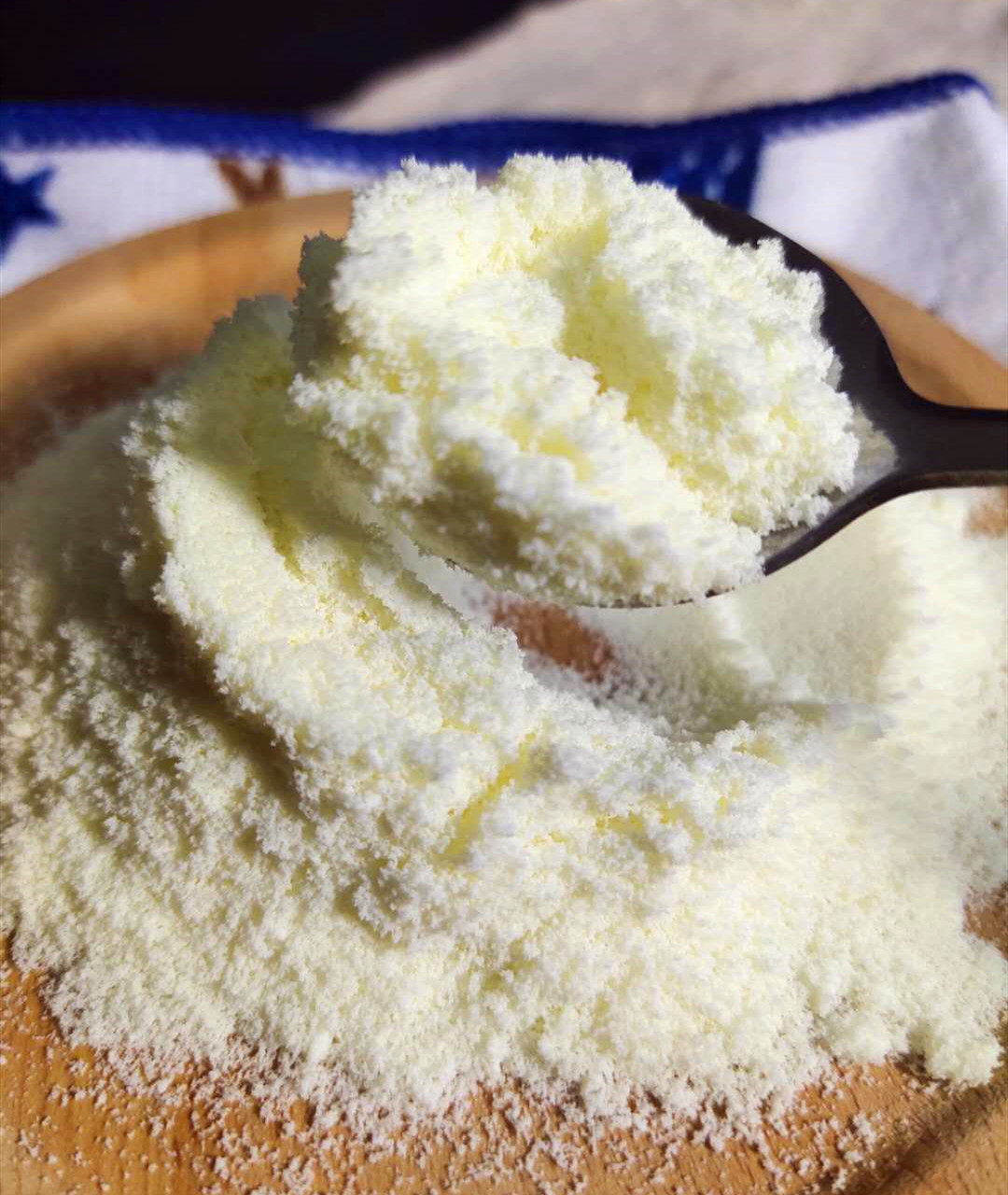 包邮内蒙古金鹰全脂甜牛奶粉老年老年学学生成人全家营养奶粉