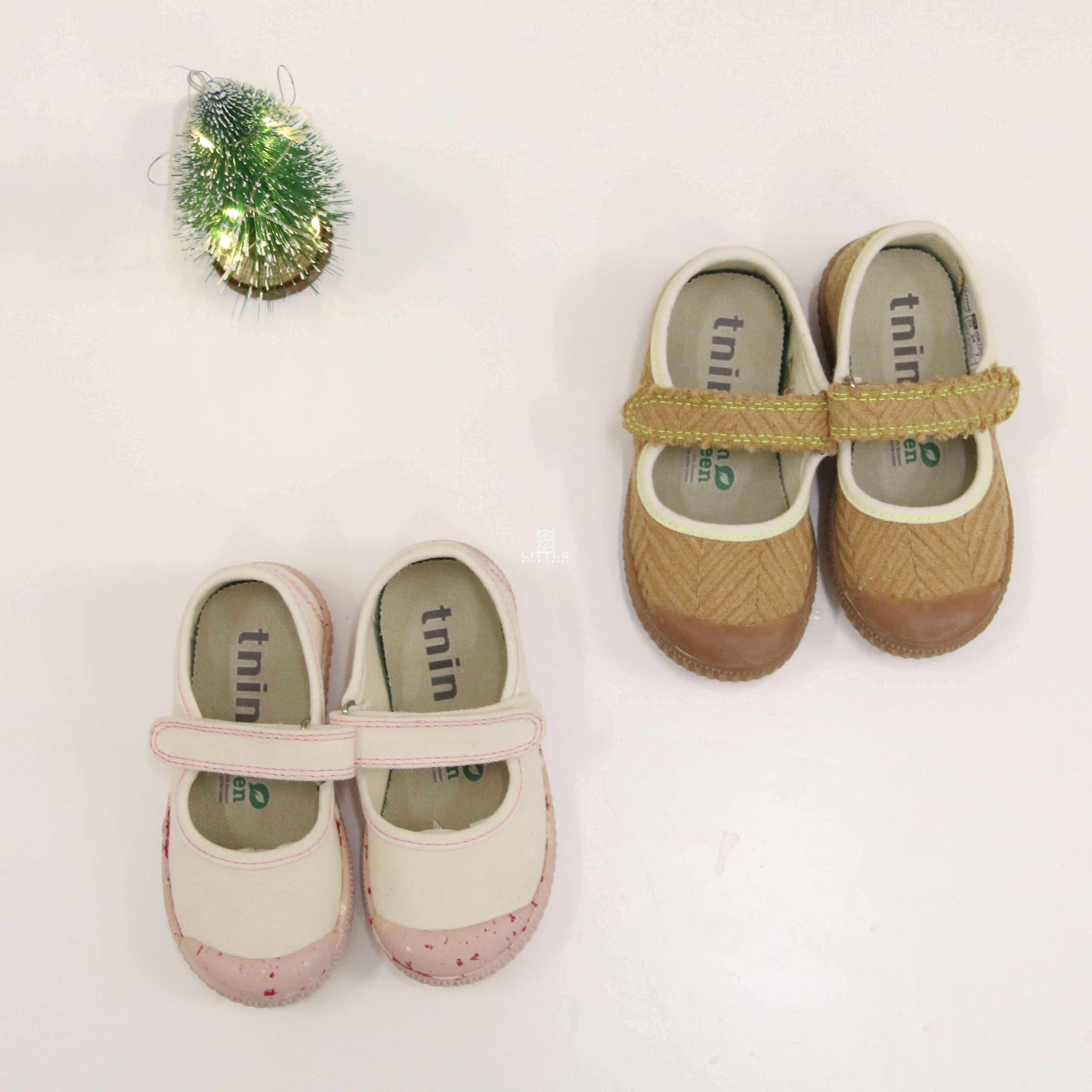 little现货巴西tnin儿童单粘扣魔术室内幼儿园帆布学步鞋