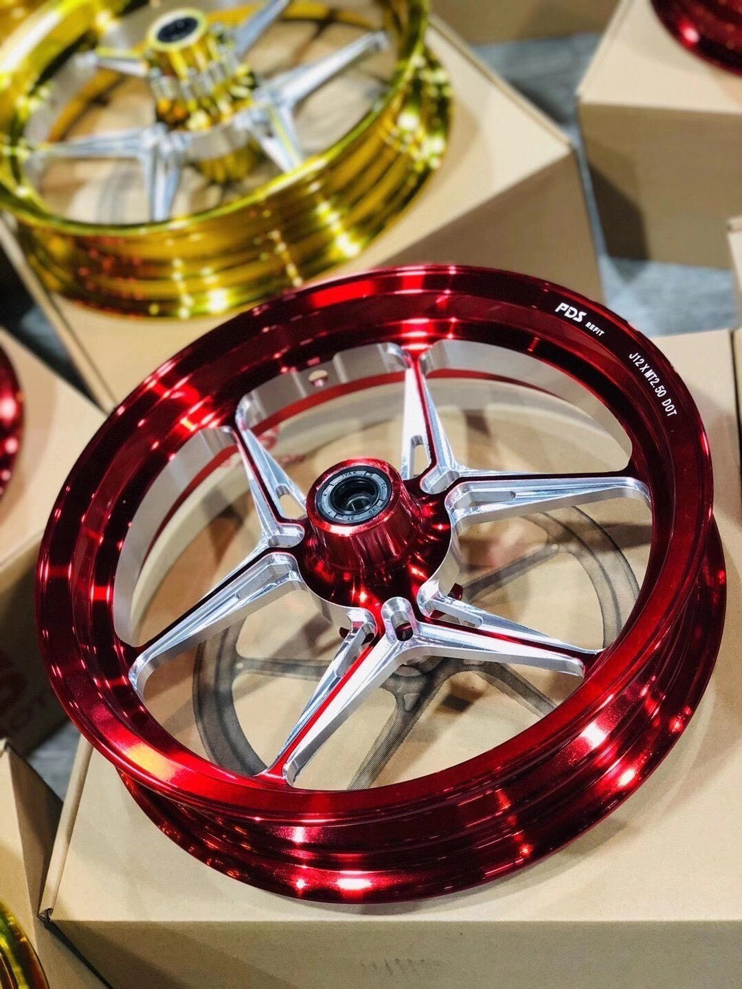 轮毂小牛铝合金n1n1snqipds劲战改装12寸摩托车轮毂