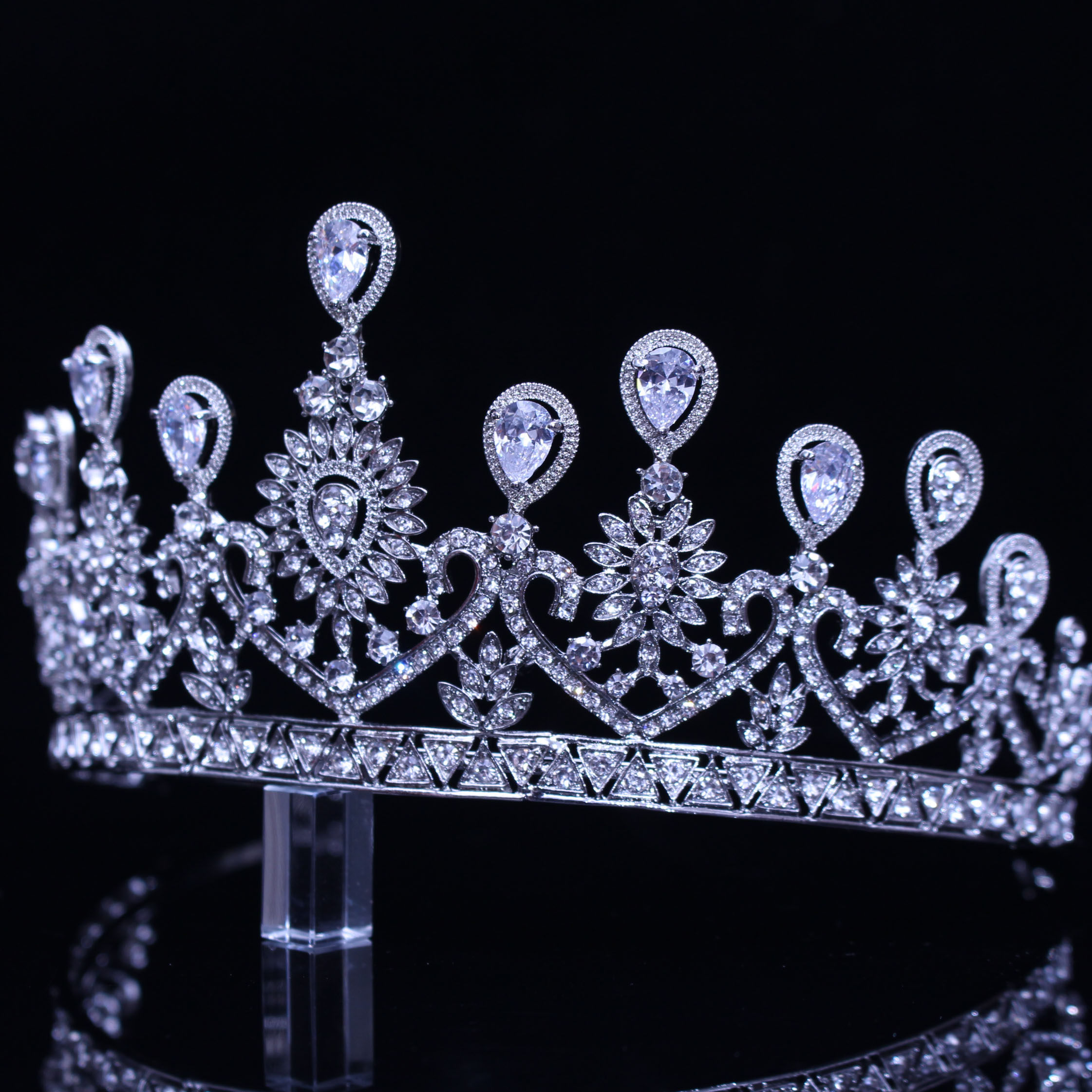 新欧式结婚奢华礼服宴会皇冠锆石生日新娘金新娘发饰