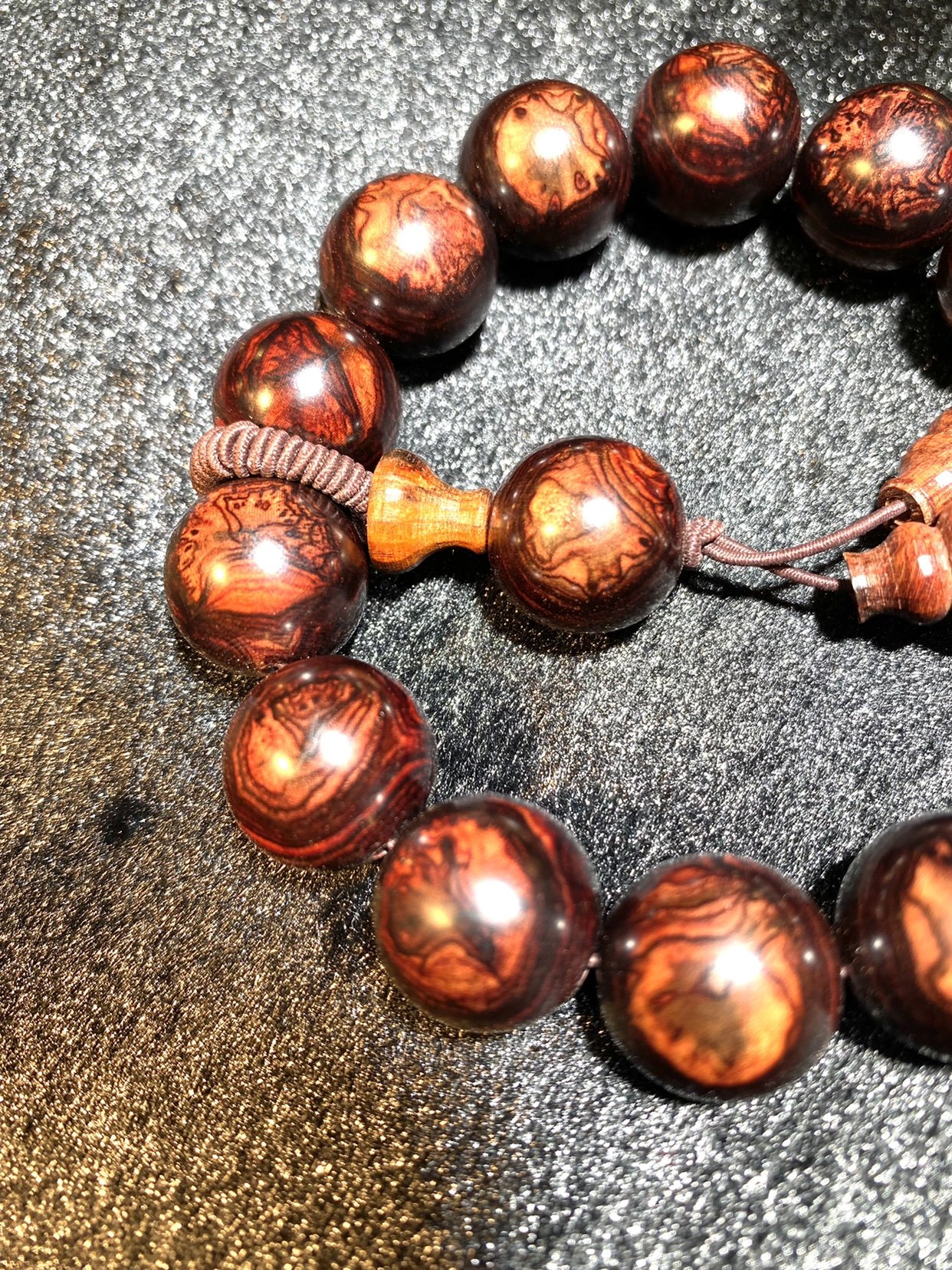 黄花梨木油正宗海南手串山水纹佛珠手链文玩手串