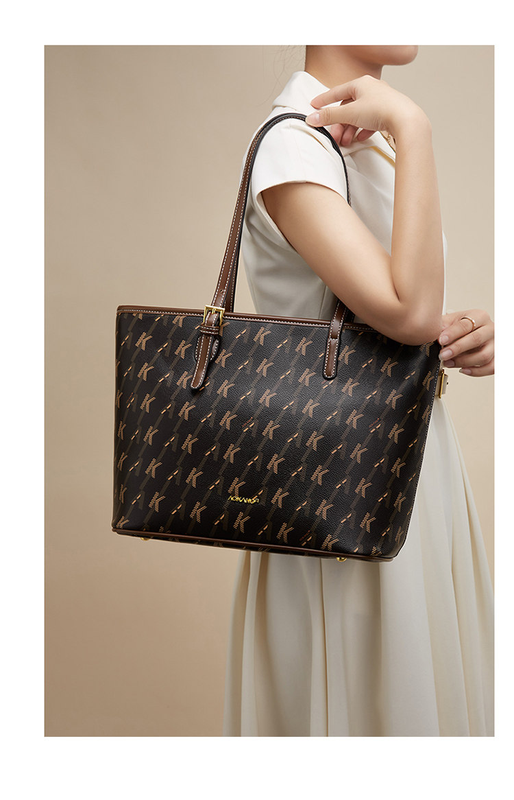 奥康大容量女包合集款