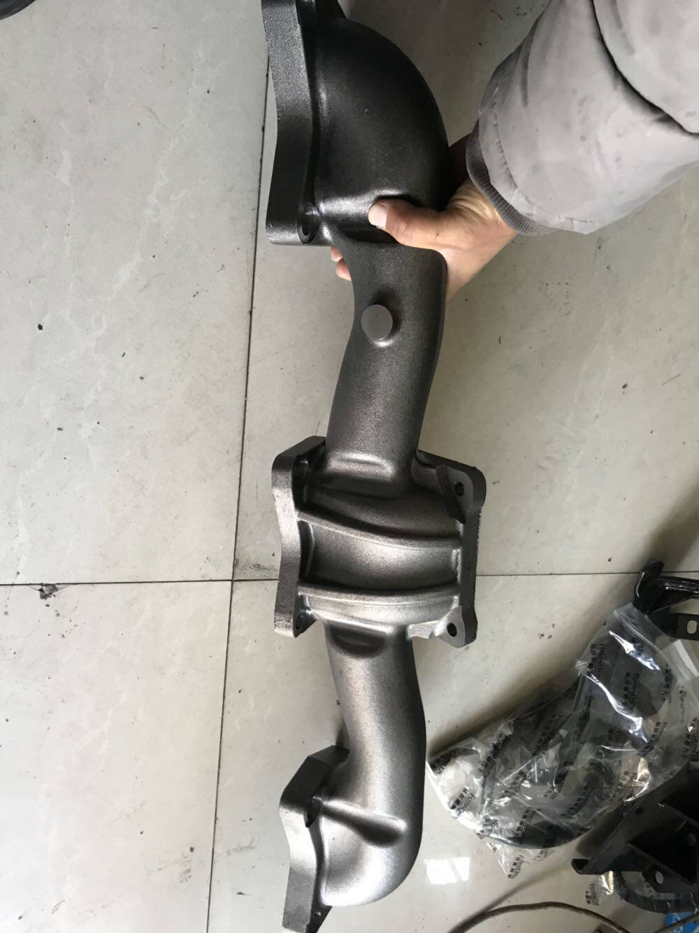 发动机排气支管适用于欧曼gtl福田康明斯est排气管发动机总成及部件