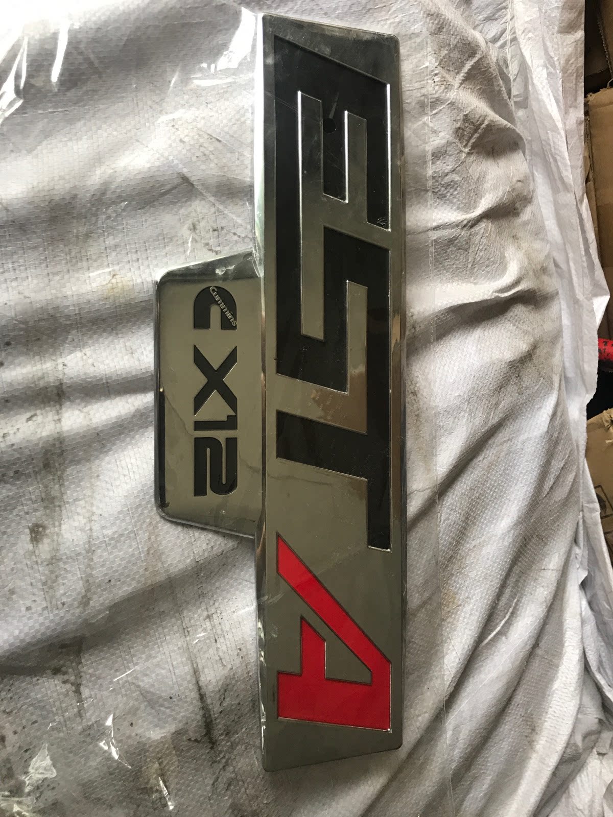 适配福田戴姆勒欧曼欧曼est车标欧曼gtl2017款标欧曼est配件