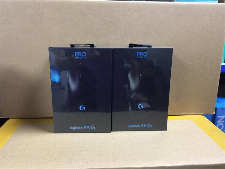 全新未拆封 罗技gpw狗屁王无线电竞游戏鼠标gpro wireless 粉色