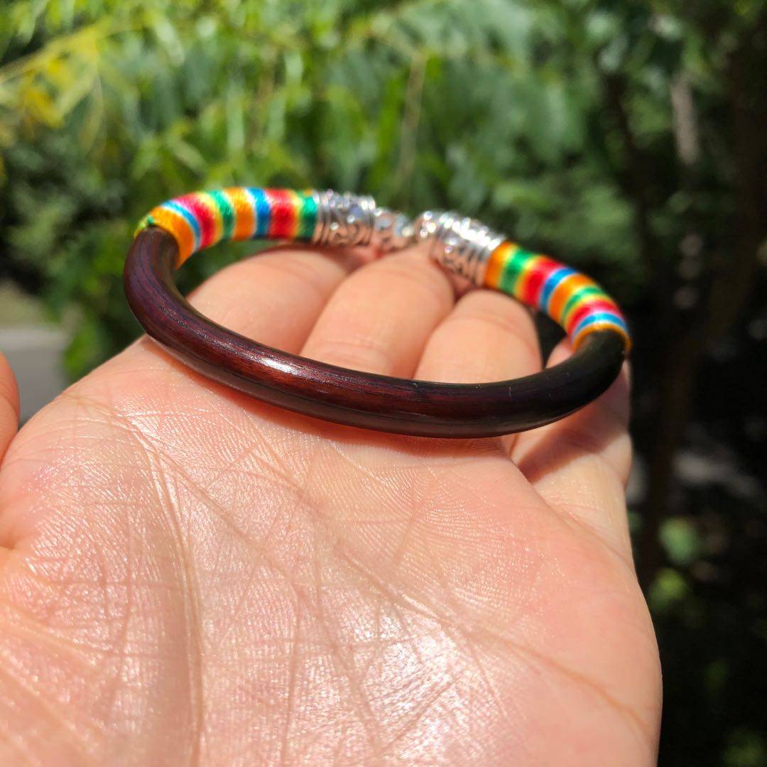 手镯鸡血2020新款包藏民族风缠线西藏饰品手镯