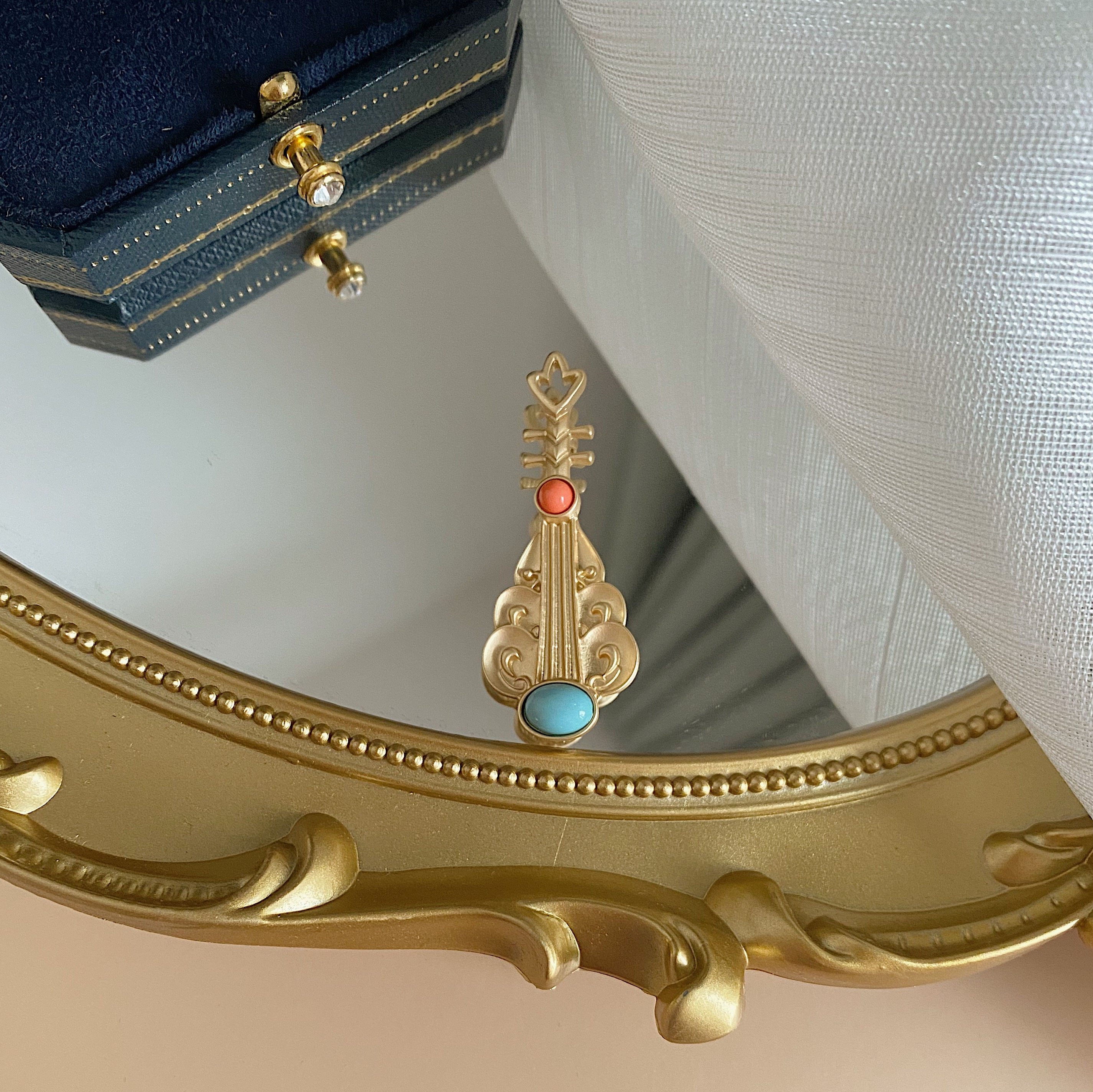 中国国风复古宫廷金色琵琶胸针古典旗袍汉服胸针