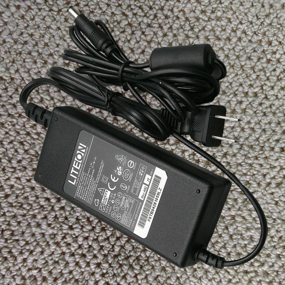 适用建兴光宝12v6a电源适配器18awg抗干扰磁环5.5mm笔记本电源