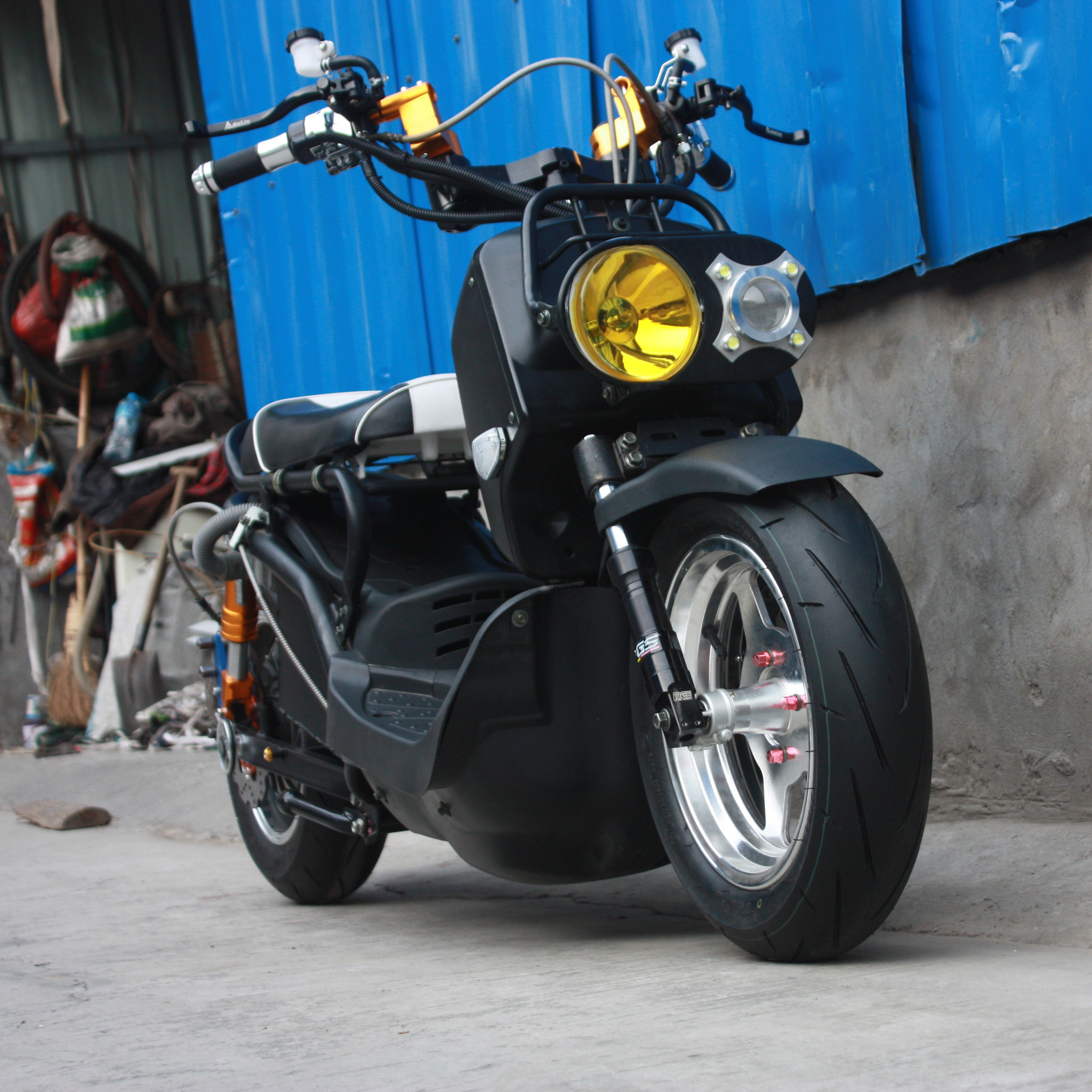 zoomer低趴祖玛电动摩托车卓玛改装大灯分离平叉电动车前叉