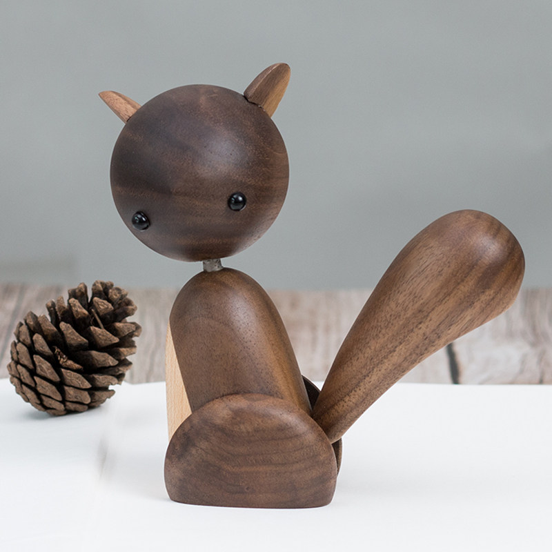 小松鼠胡桃木仿真动物儿童玩具北欧ins卡通家居摆件仿真