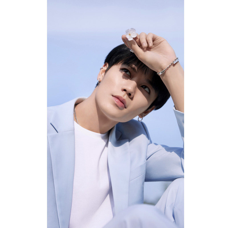 ninepercent林彦俊海报墙贴宿舍卧室墙纸装饰画明星写真现代装饰画