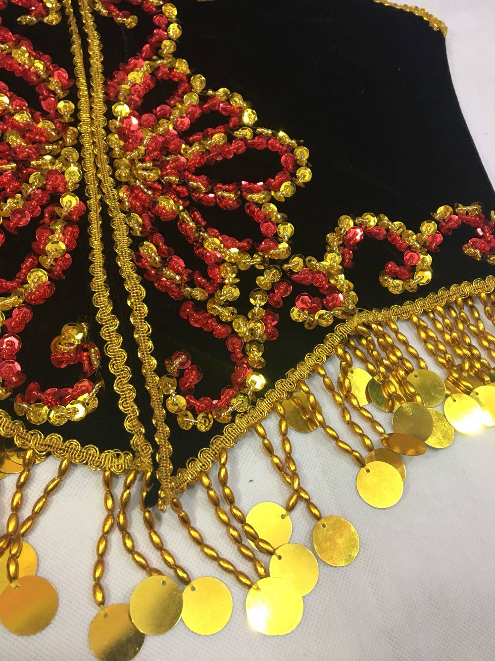 马甲新疆民族民族舞舞蹈大小手工刺绣亮片外套民族服装