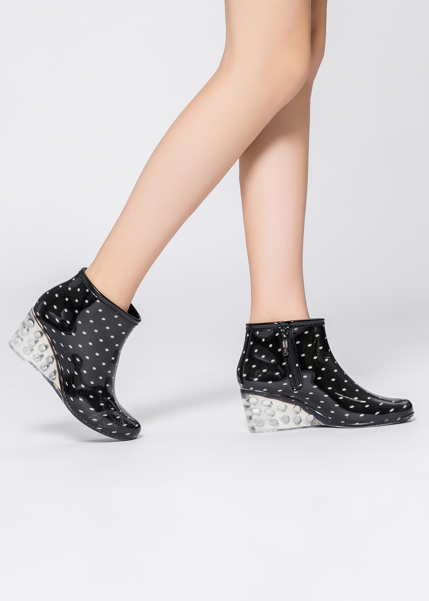 三明美新春夏时尚女士短筒雨靴高跟舒适水鞋防滑坡跟胶鞋雨鞋302e