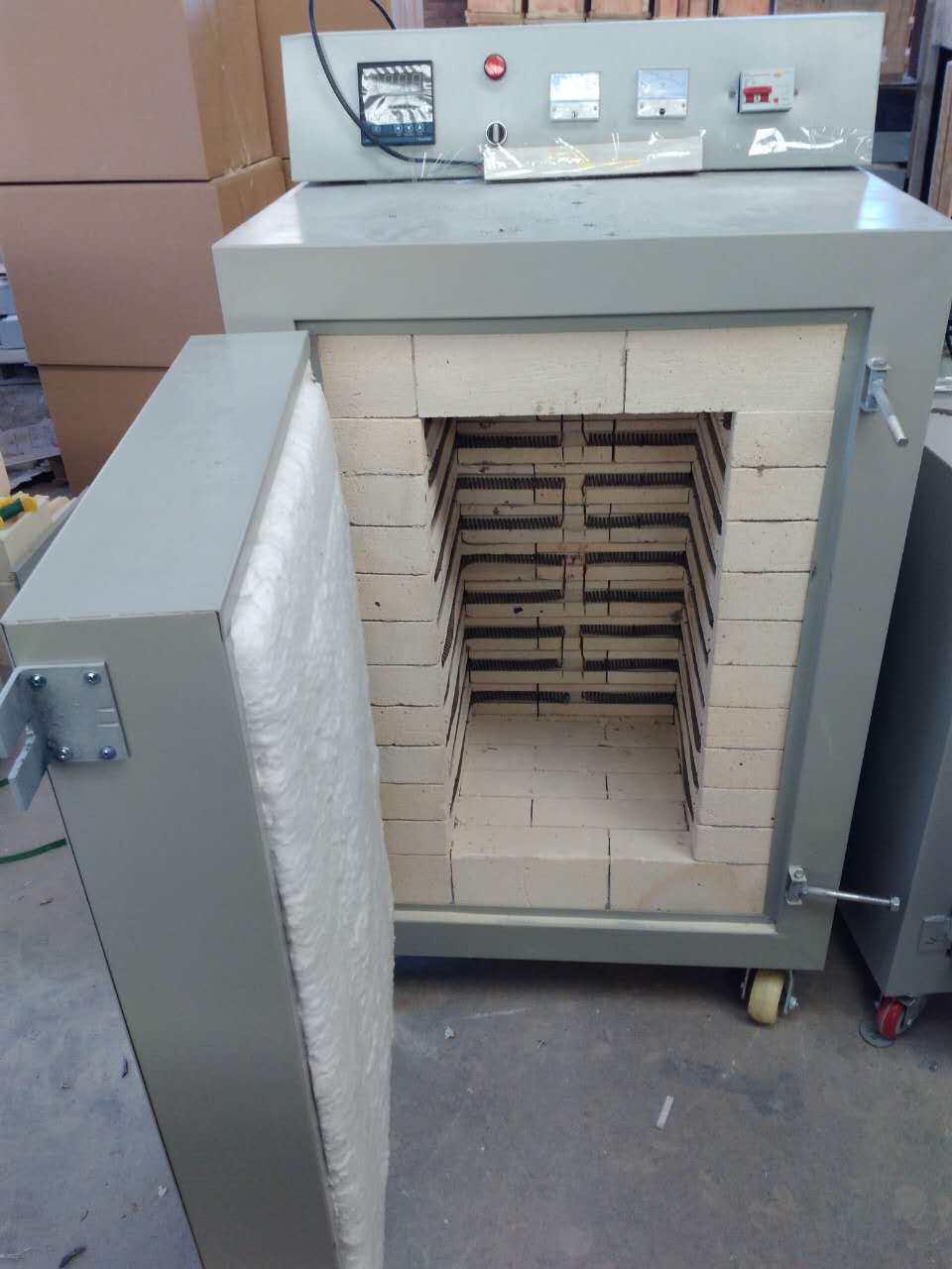 陶艺高温窑炉电窑练泥机拉坯机泥板板机学校淘吧实验电炉