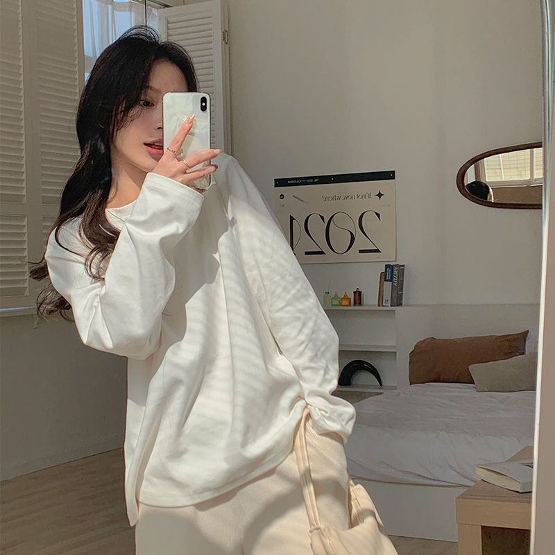 cozydays 白色长袖t恤女打底衫内搭宽松慵懒风春秋上衣纯黑圆领冬
