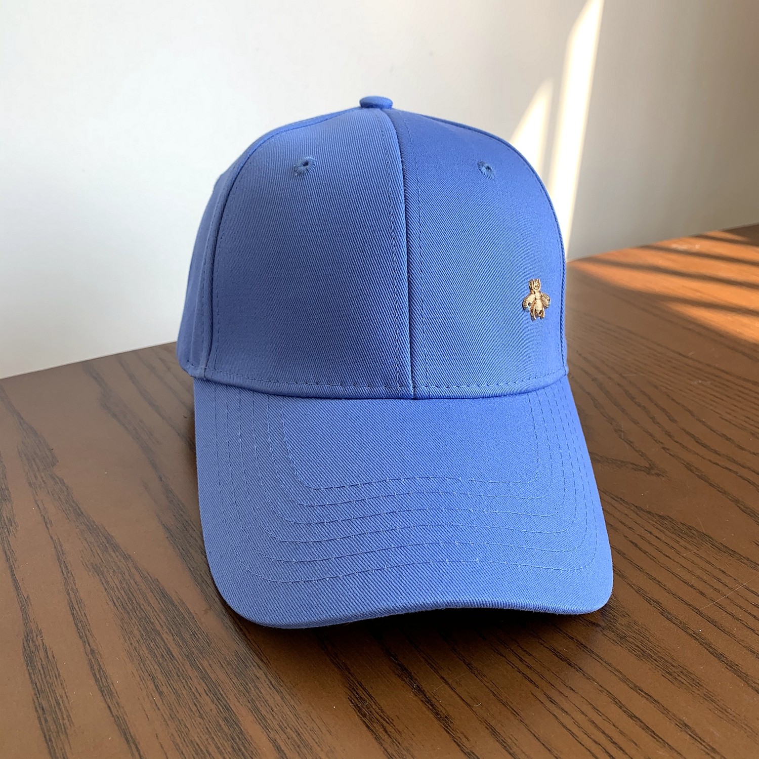 帽子女韩版百搭潮蓝色系蜜蜂棒球帽户外鸭舌帽女士网球帽春夏防晒