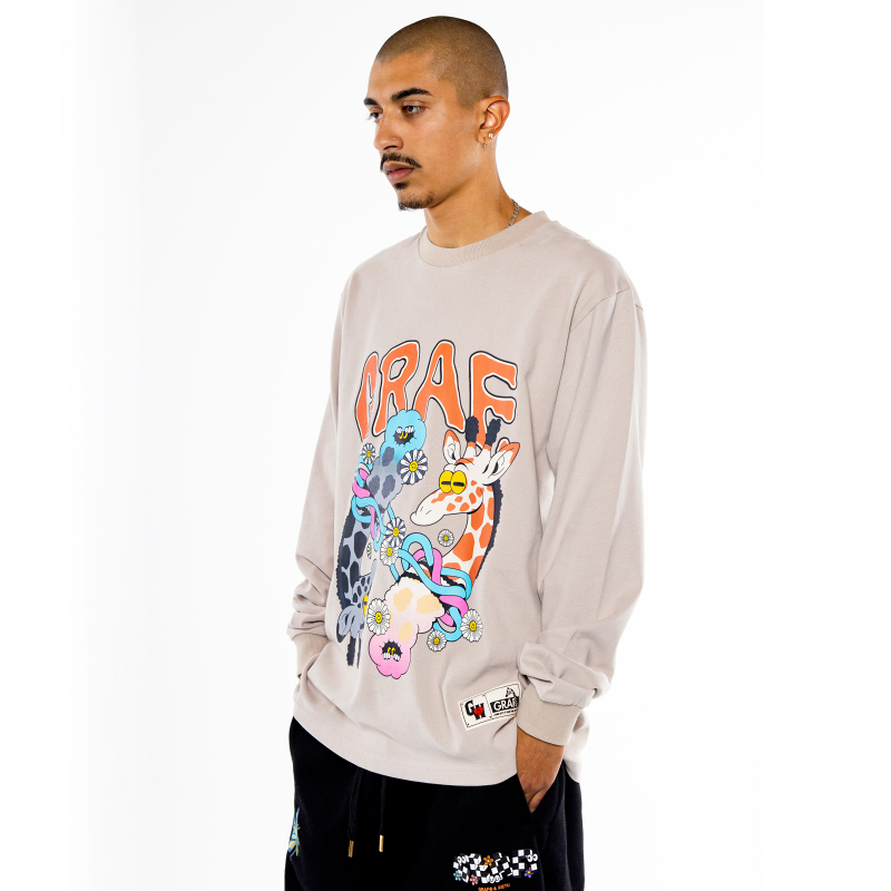 GRAF原创品牌x插画师XIETU艺术家俱乐部秋季美式圆领长袖奶茶灰