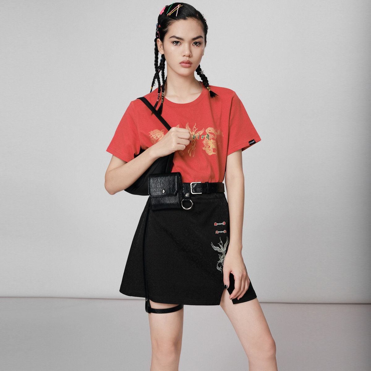 商场同款貌若天仙刺绣系列太平鸟2021夏季国风半身裙