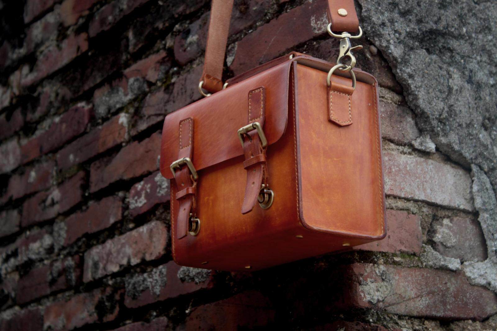 手工定制皮具植鞣革树羔皮单反相机包头牛皮真皮男士包袋