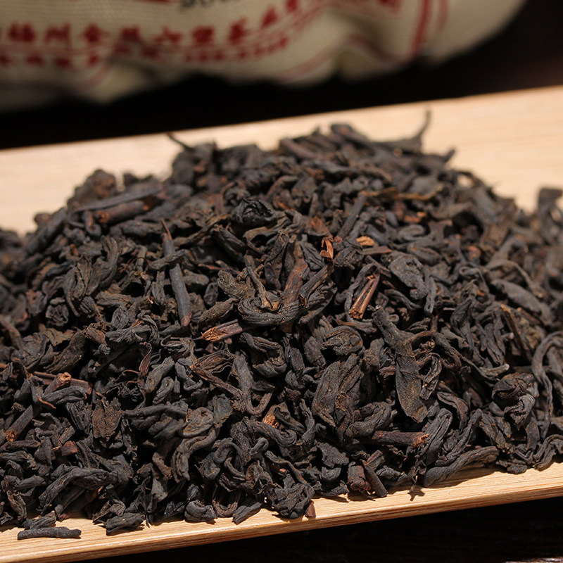 六堡茶广西梧州黑茶叶三年陈年散茶厂茶二级口粮茶六宝茶叶500g