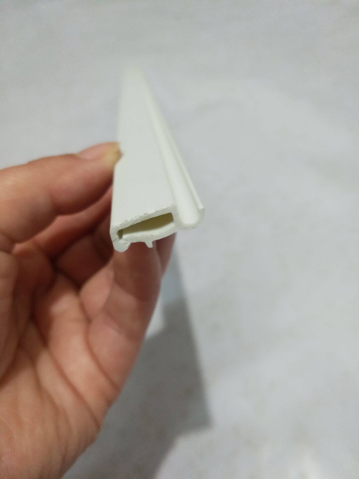 龙骨pvc2cmpvc软膜天花专用用不加工留白铲刀龙骨