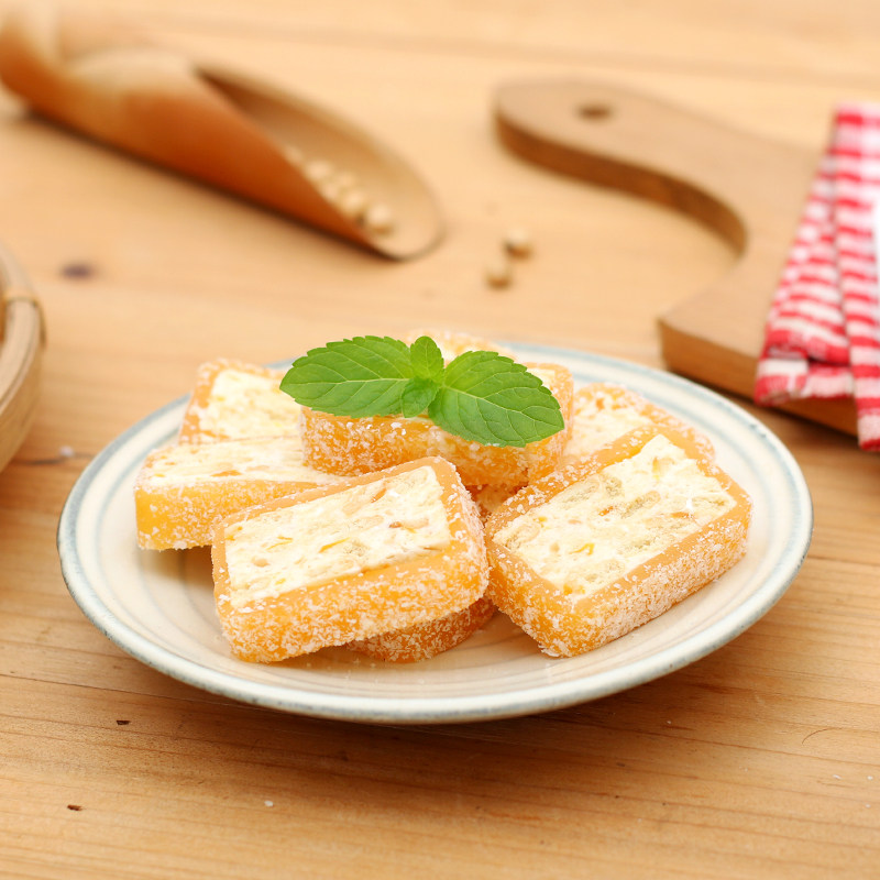 本垒日式寿司牛轧糖饼干芒果草莓代餐果粒奶糖传统糕点
