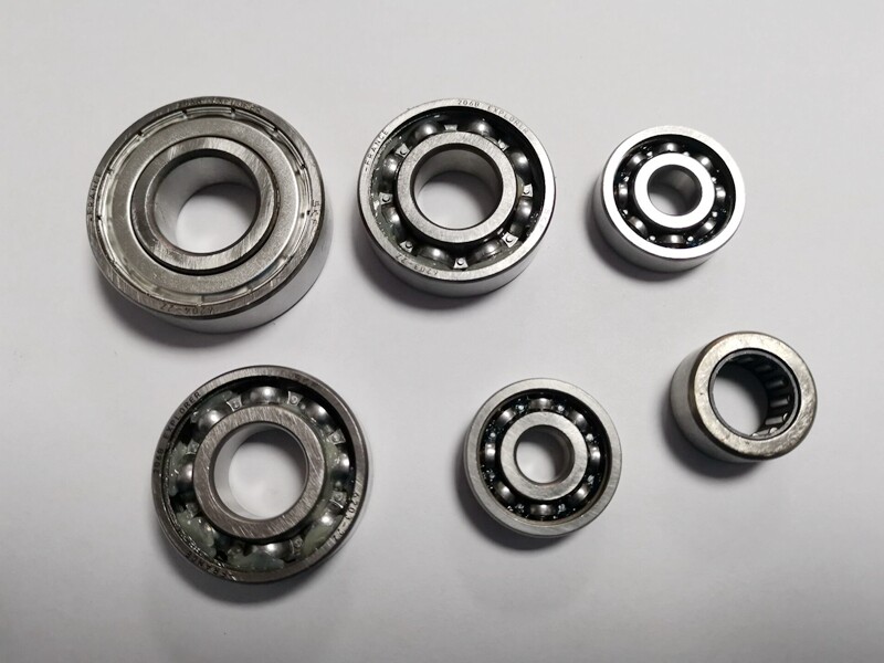 适用于福喜巧格鬼火jog100发动机尾牙齿轮箱后轴变速箱轴承