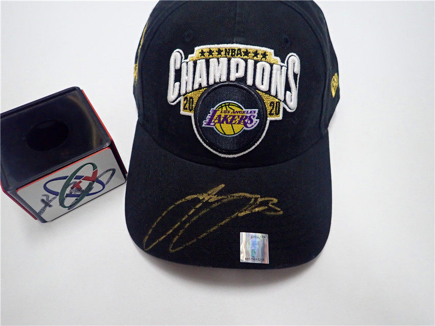 au球员nba洛杉矶湖人勒布朗詹姆斯jams亲笔签名篮球服