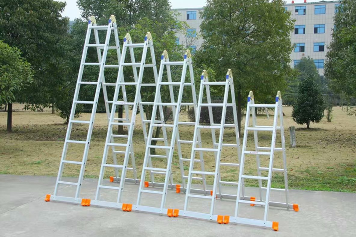 金人梯子家用便携伸缩多功能阁楼梯工程折叠平台家用梯