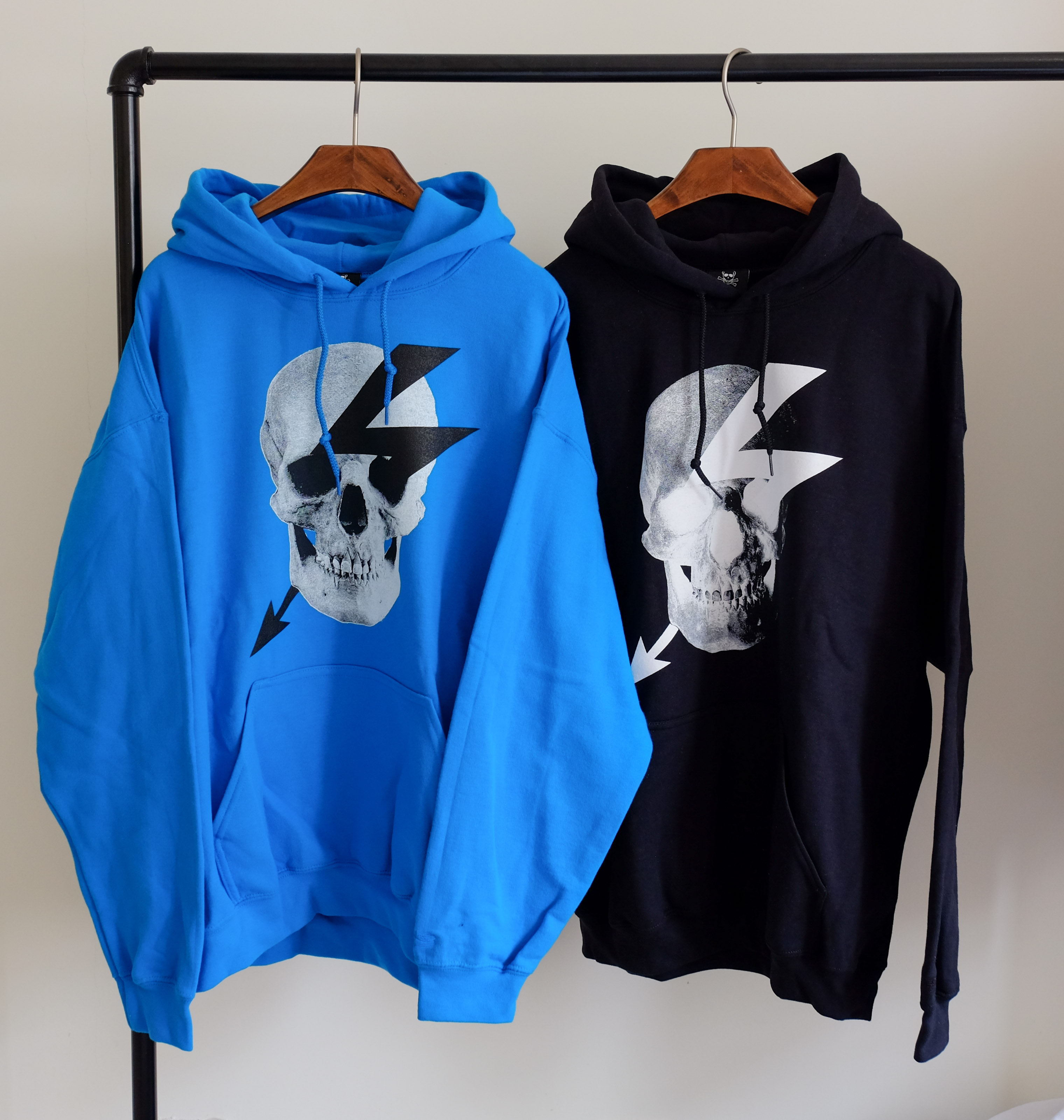 现货美潮美版ssurhighvoltage闪电骷髅连帽套头卫衣卫衣