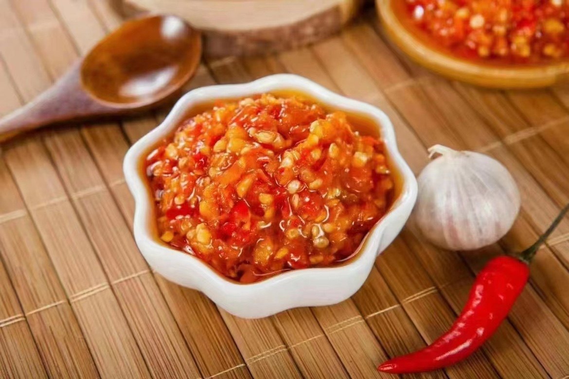 鲁大鲜鲜椒酱鲁大师鲜青椒酱拌饭拌面速食夹馍酱家用商用180g每瓶