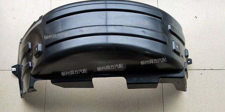 后轮18款衬罩围内板全包叶子内衬五菱宏光新宏光s19叶子板内衬