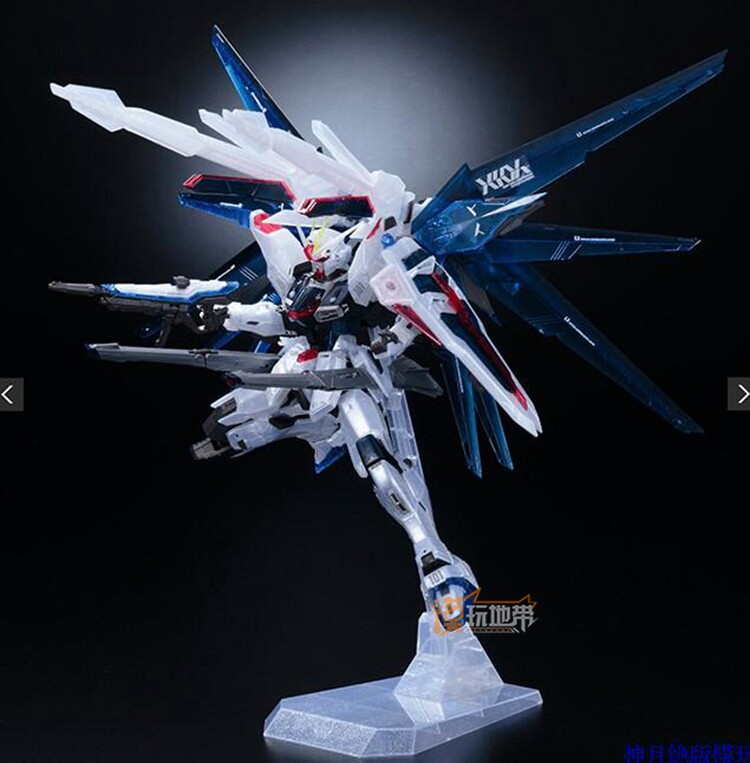 万代 台场限定 高达基地 mg 1/100 自由高达2.0 彩色透明 珍珠色