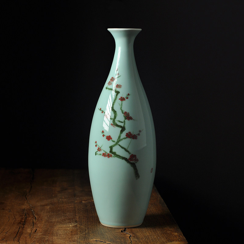 龙泉青瓷花瓶家居摆设书房办公摆件方军手绘梅花花瓶