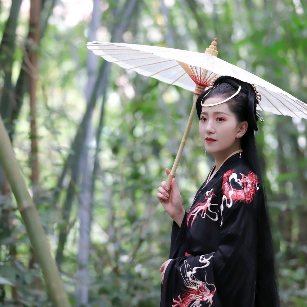 汉服油纸伞古风防雨实用婚女流苏学生中国装饰道具古典舞蹈演出伞