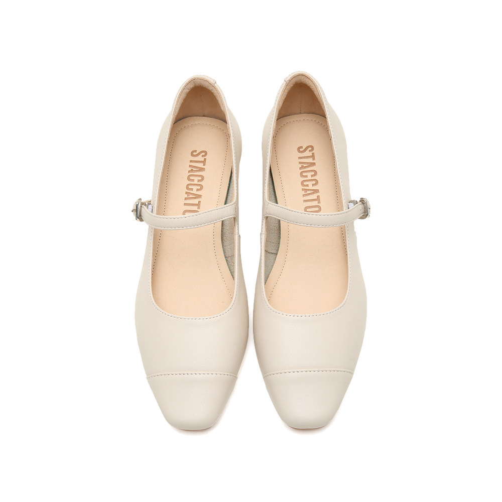 思加图2022秋季新款时尚方头甜美玛丽珍鞋平底鞋女单鞋子h8321cq2