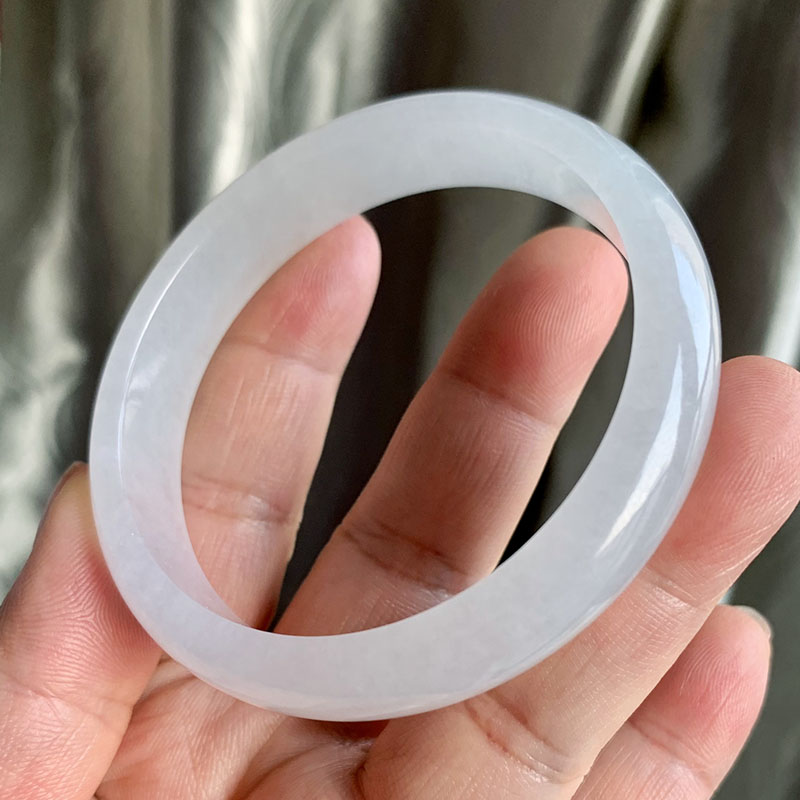 翡翠老坑冰种贵妃相当圆镯特冰白细冰条白冰玉手镯