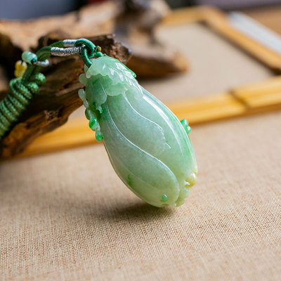 锦玉轩天然翡翠a货挂件玉兰花俏雕冰种jxc2641