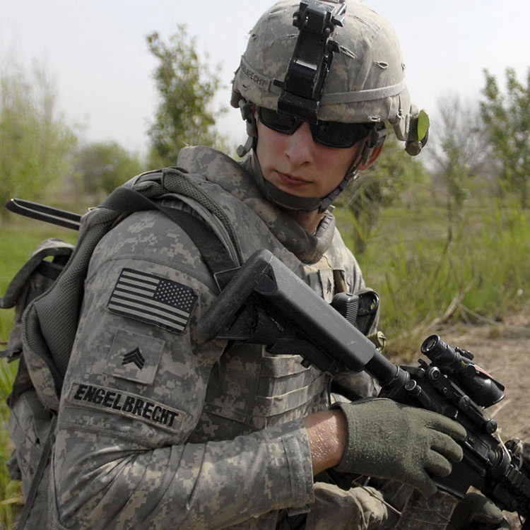 头盔户外外军美国大兵cs野战装备黑色军绿头盔