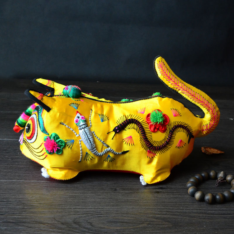 手工布艺刺绣满月摆件婴儿宝宝压惊五毒布老虎布老虎