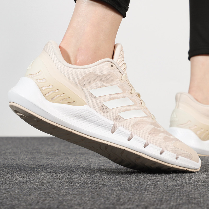 adidas阿迪达斯跑步鞋女2021冬季新款休闲跑鞋清风运动鞋网面鞋子