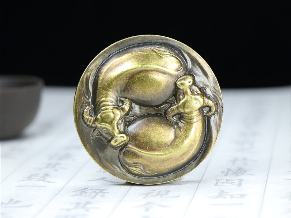 纯铜太极八卦牛转乾坤铜章摆件铜器双牛保岁摆件