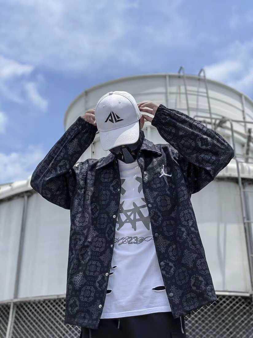 陈冠希clot联名飞人丝绸图腾银丝满印男女情侣cosplay男装