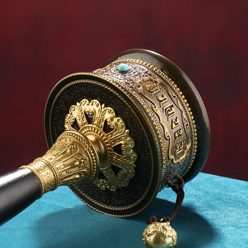 手摇真言转经筒转金桶镶宝石携带家用家居用品六字纯铜摆件