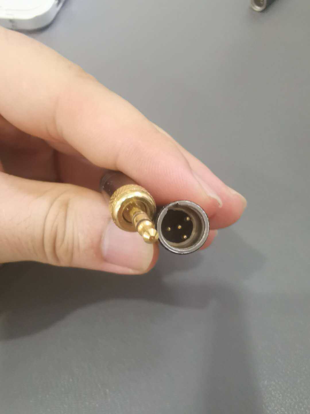 舒尔索尼麦克风腰包转接头d21卡农d11通用接口麦克风