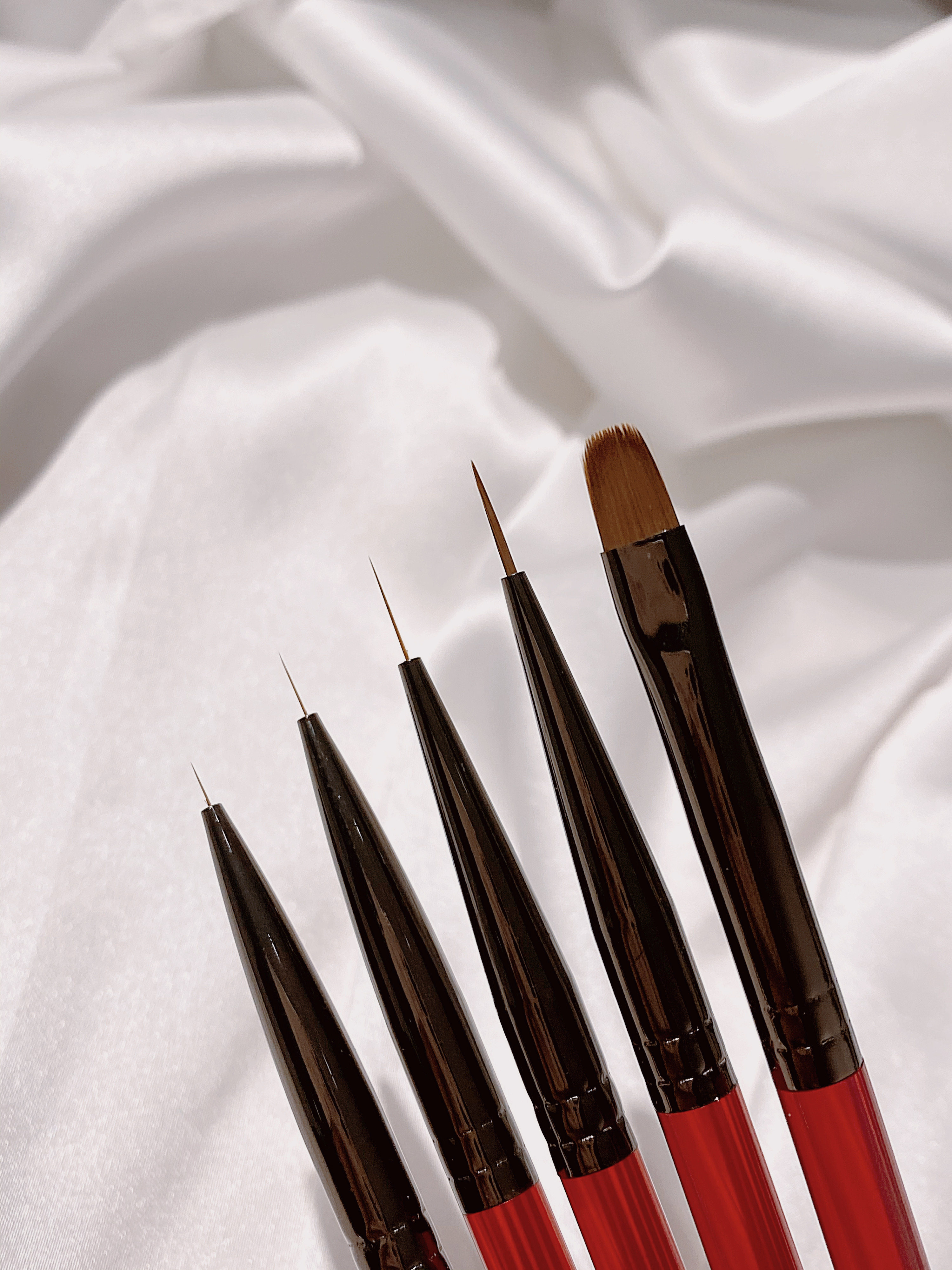 rolarola系列光疗彩绘美甲超细拉线笔圆头笔绝8支美甲工具