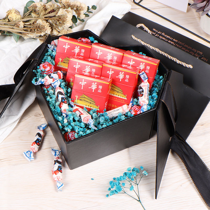 礼盒情人节抖音满天星茶香香烟心形男友生日礼物礼品盒